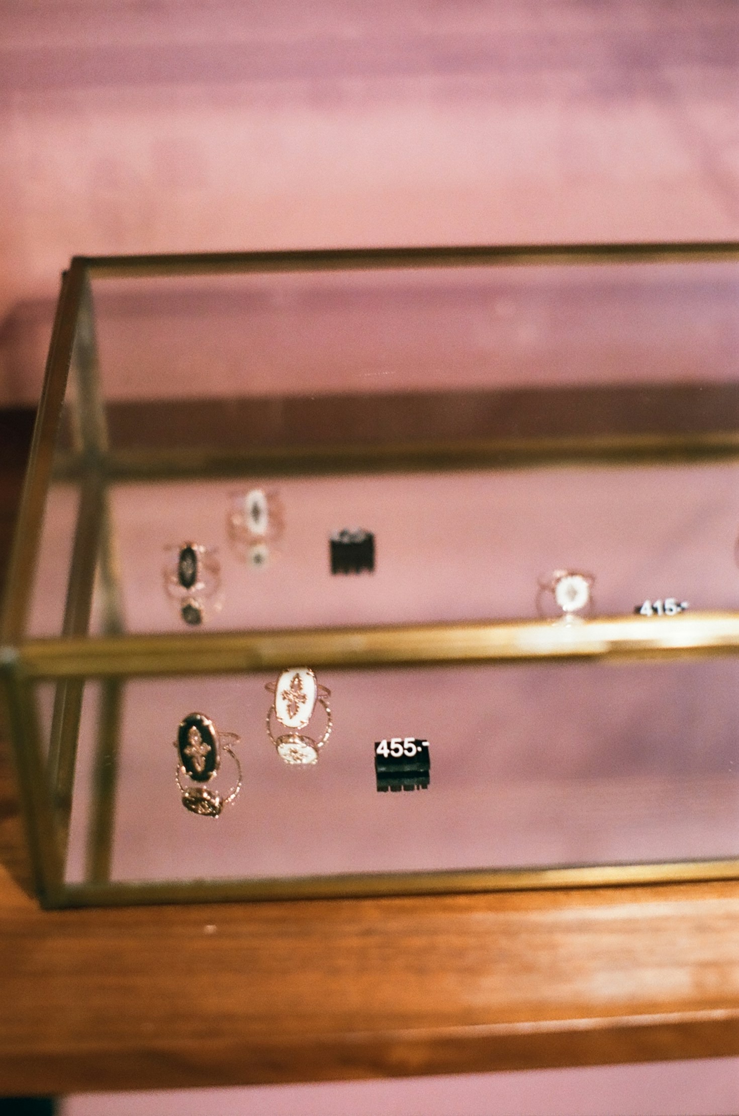Choosing the Right Jewelry Box for Your Collection